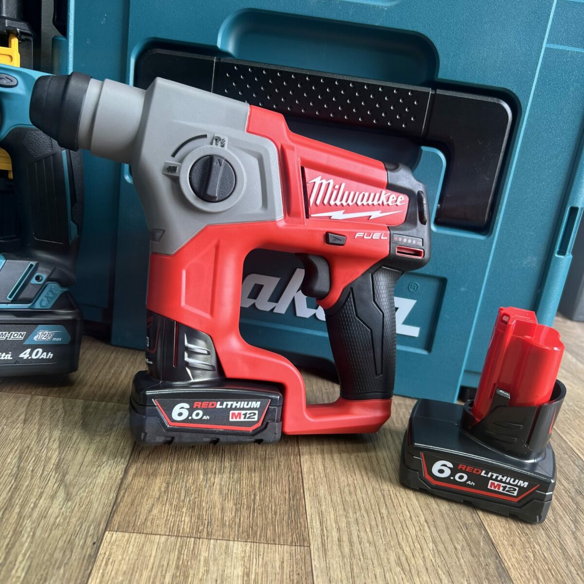 12v Compact SDS+ Hammer Drill Kit - Image 4
