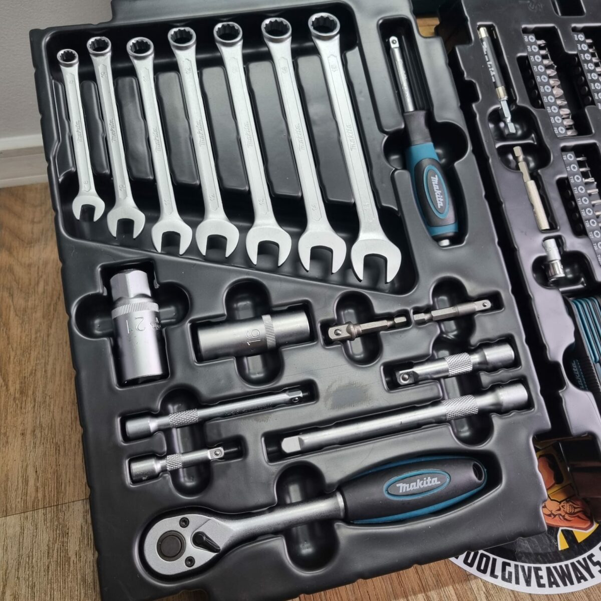 Makita 120 Piece Maintenance kit in MAKPAC #8 - Image 2