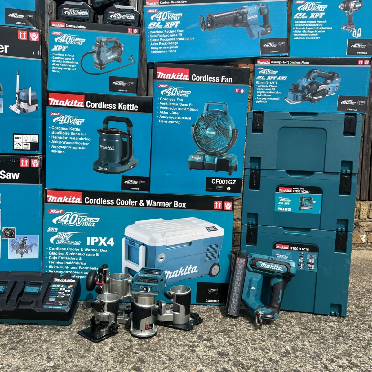 MEGA Makita 40v Cordless Bundle - Image 4