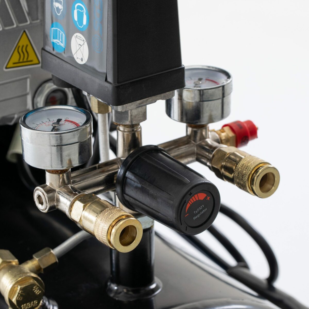 SGS 50L Direct Drive Air Compressor & 71pc Tool Kit - Image 7