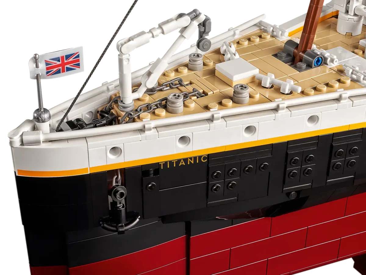 LEGO® Titanic #2 - Image 10