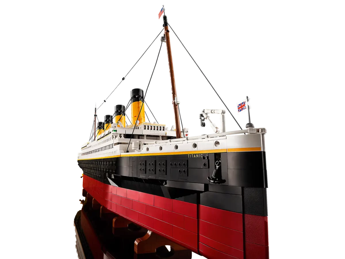 LEGO® Titanic #2 - Image 3