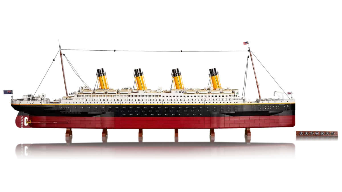 LEGO® Titanic #2 - Image 4