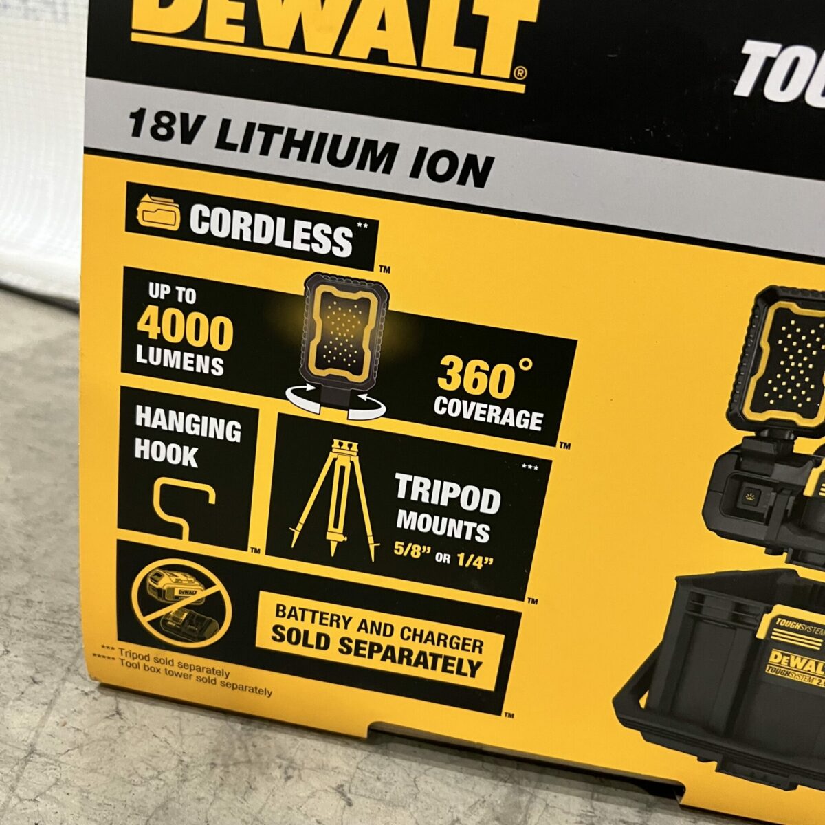 Dewalt ToughSystem 2.0 Task Light & Case - Image 6