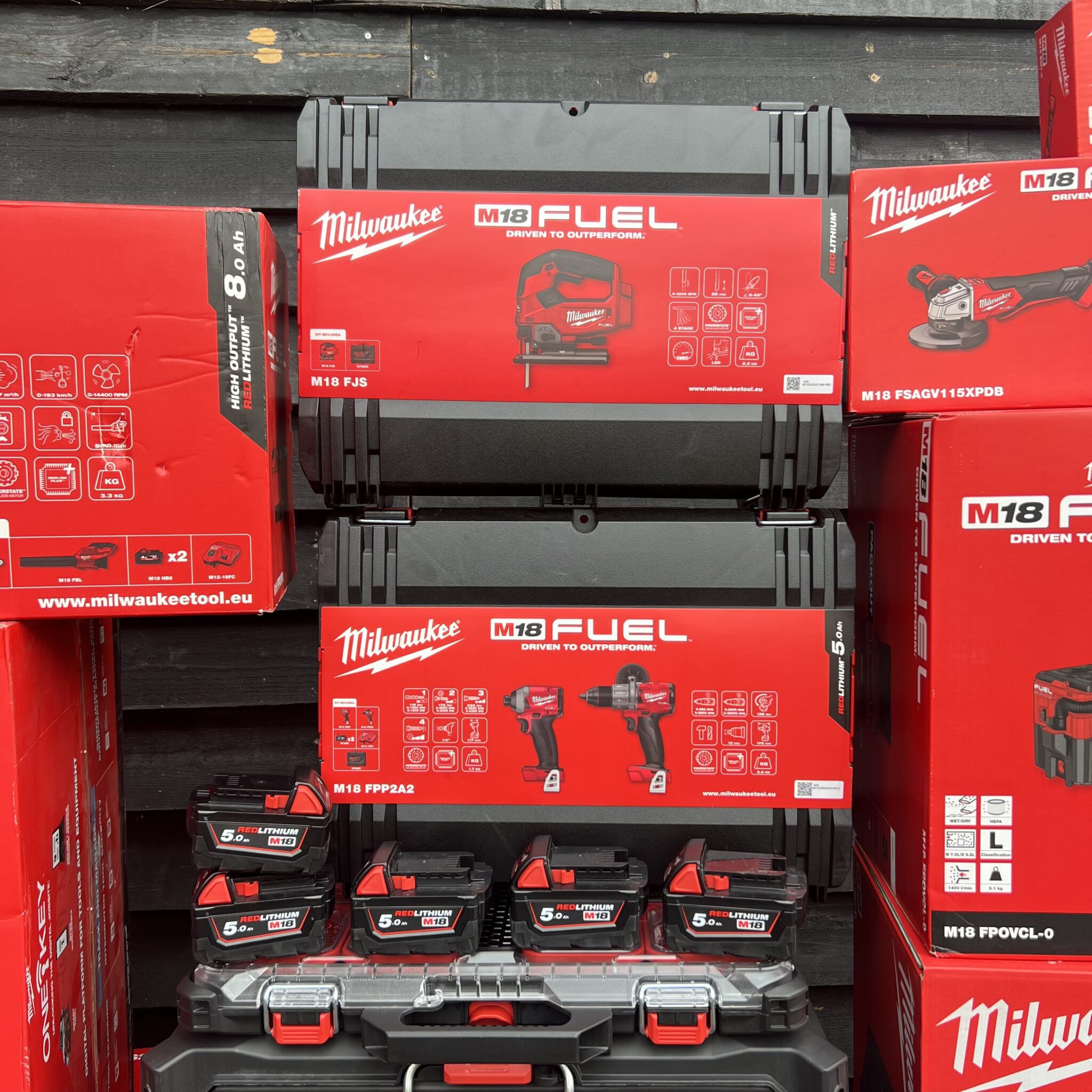 Milwaukee hotsell cordless bundle