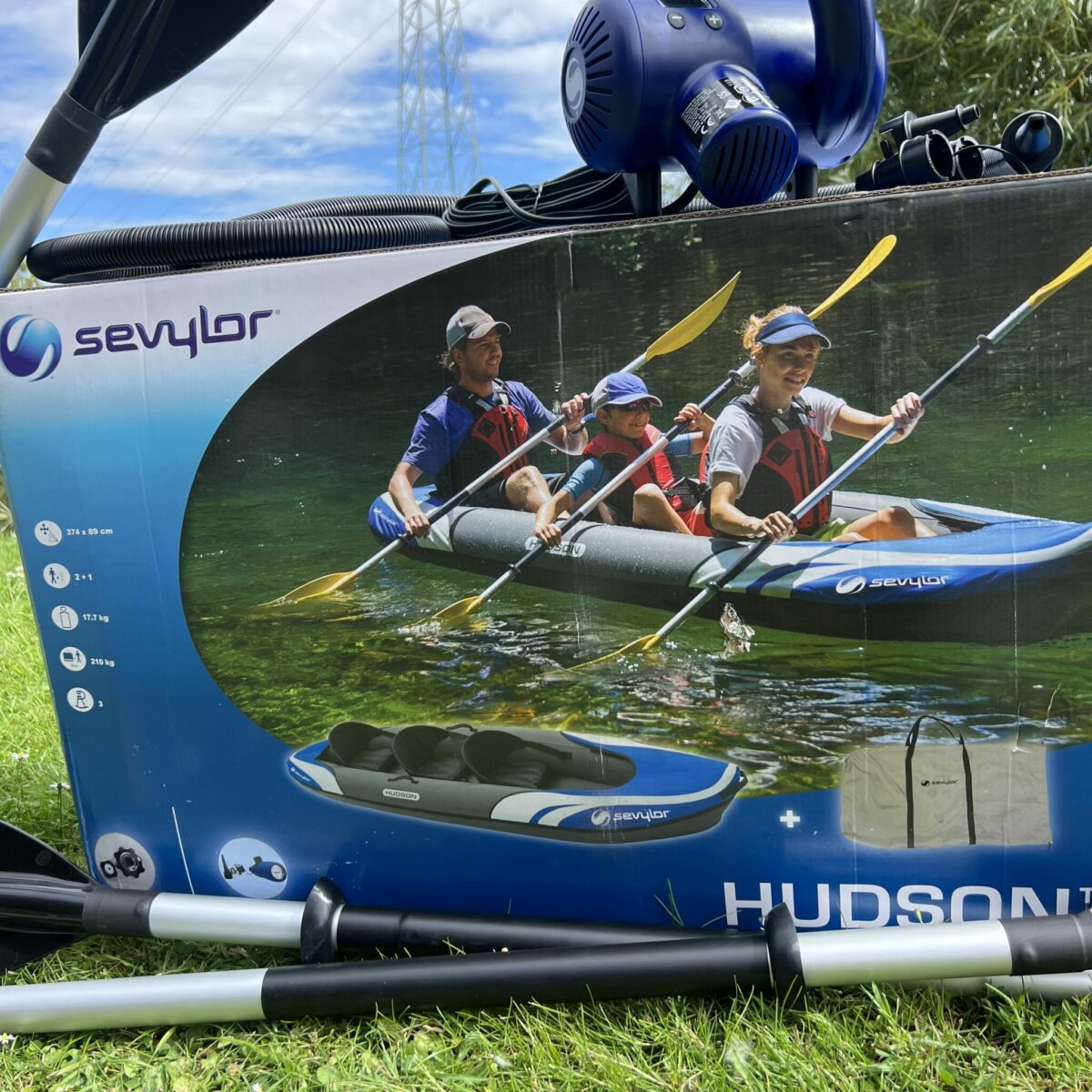 Sevylor Hudson Inflatable Kayak & Accessories - Image 2