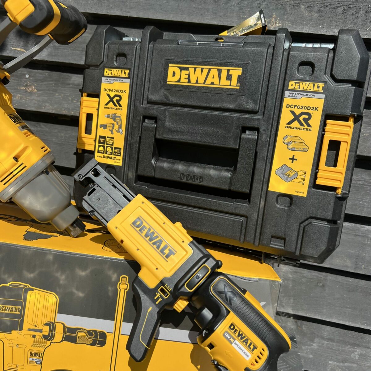 Dewalt Ultimate Drywall Kit - Image 2
