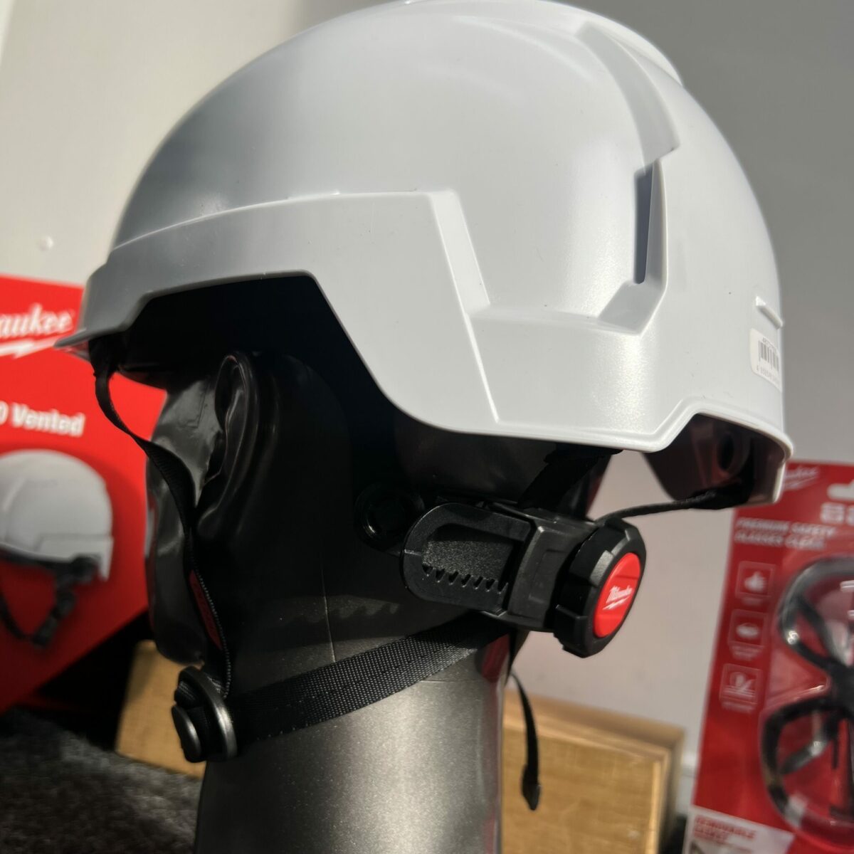Milwaukee Bolt PPE Bundle - Image 2
