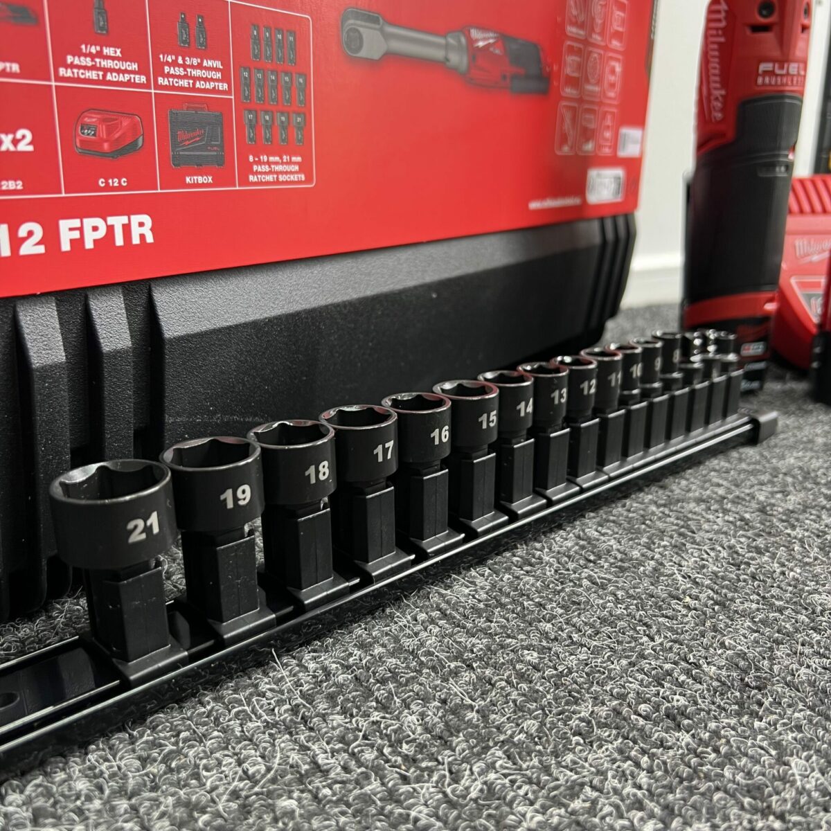 Milwaukee M12 Pass Through Ratchet Kit #2 - Image 4