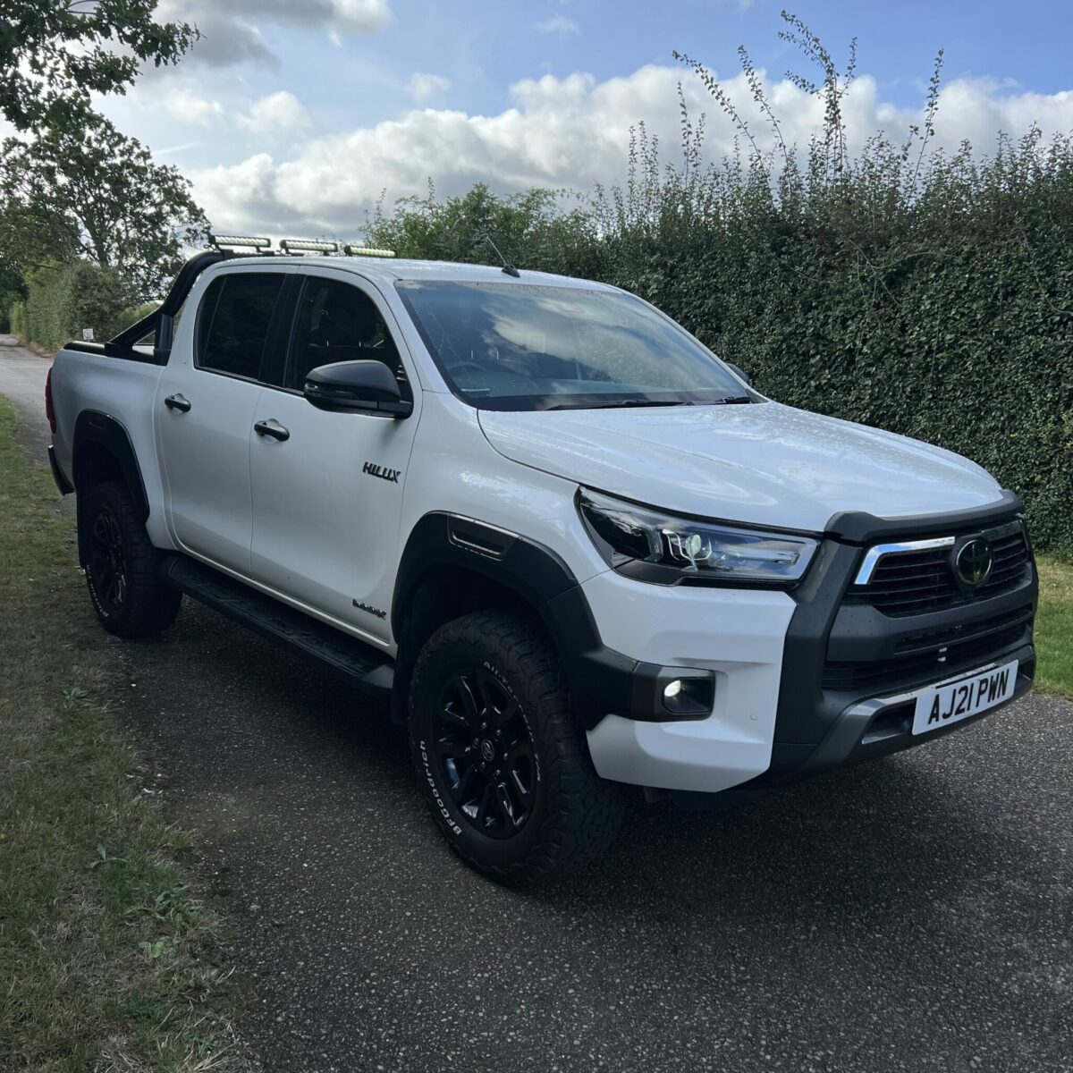 2021 Toyota Hilux Invincible X - £100,000 MEGA Draw - Image 3