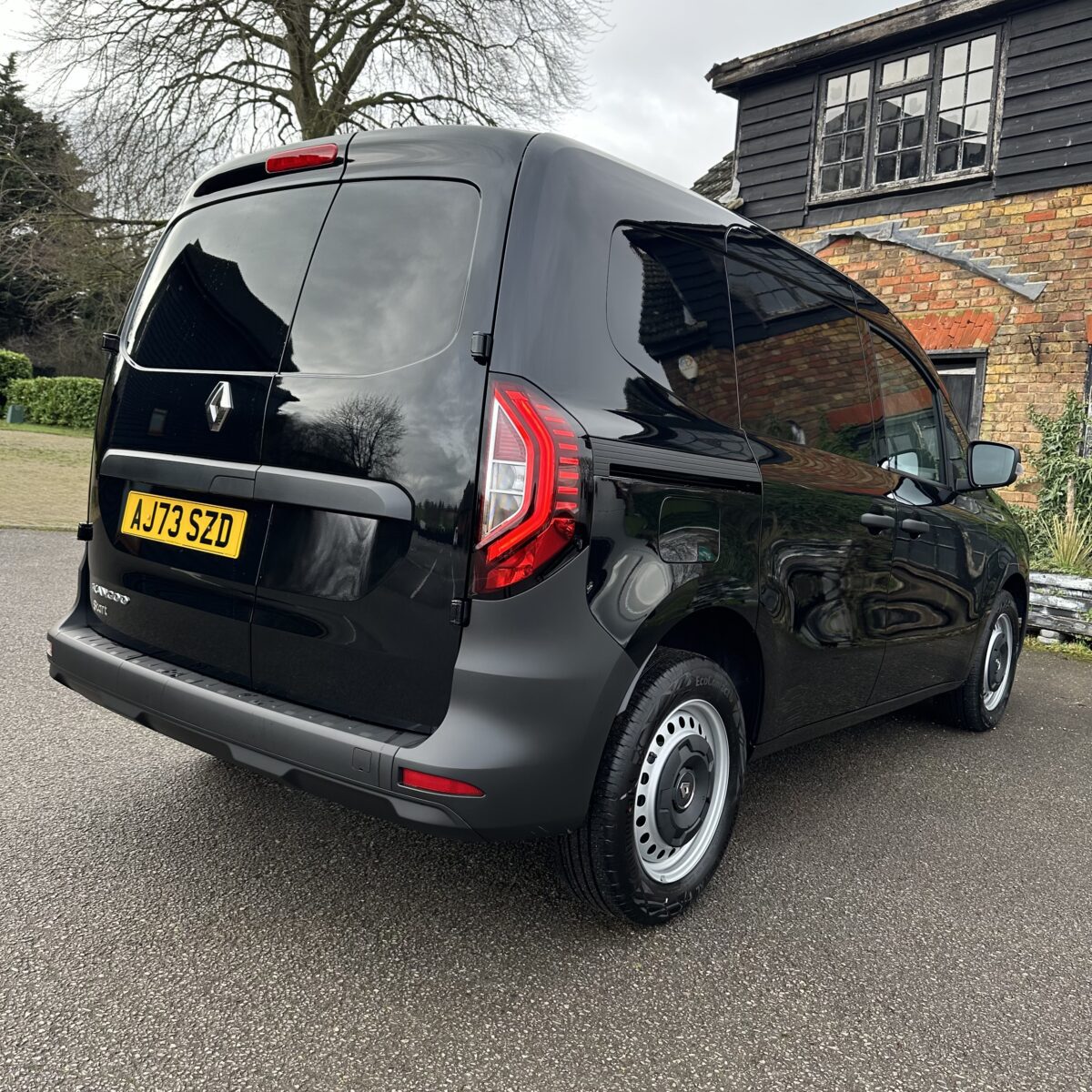 New 73 Reg Renault Trafic (1st Prize) & Renault Kangoo (2nd Prize) - Image 2
