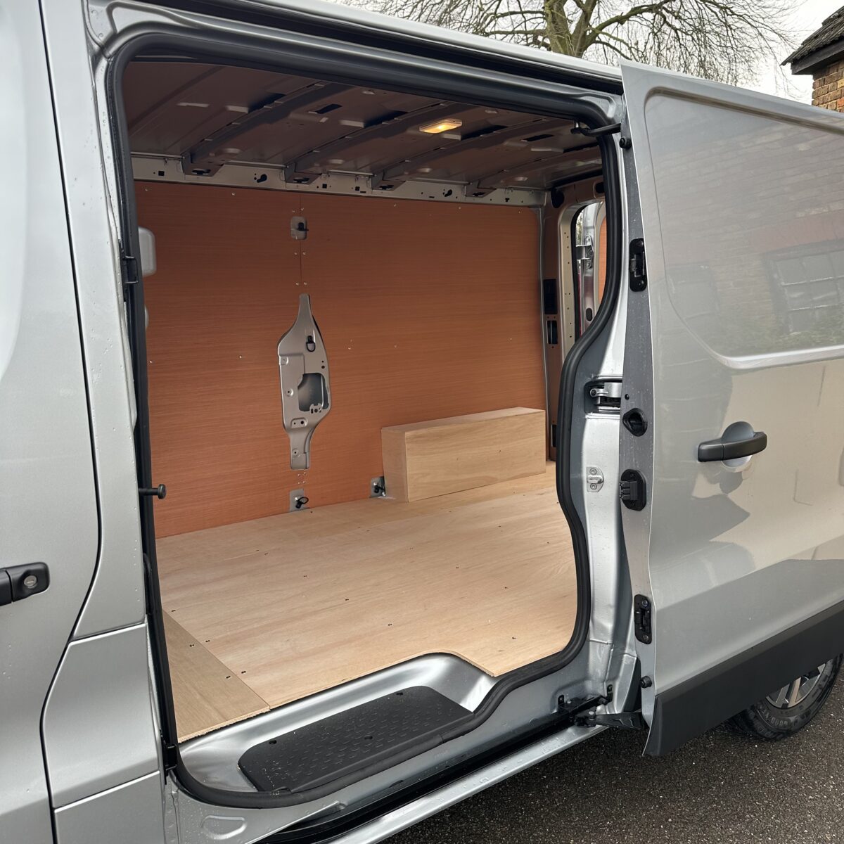 New 73 Reg Renault Trafic (1st Prize) & Renault Kangoo (2nd Prize) - Image 16