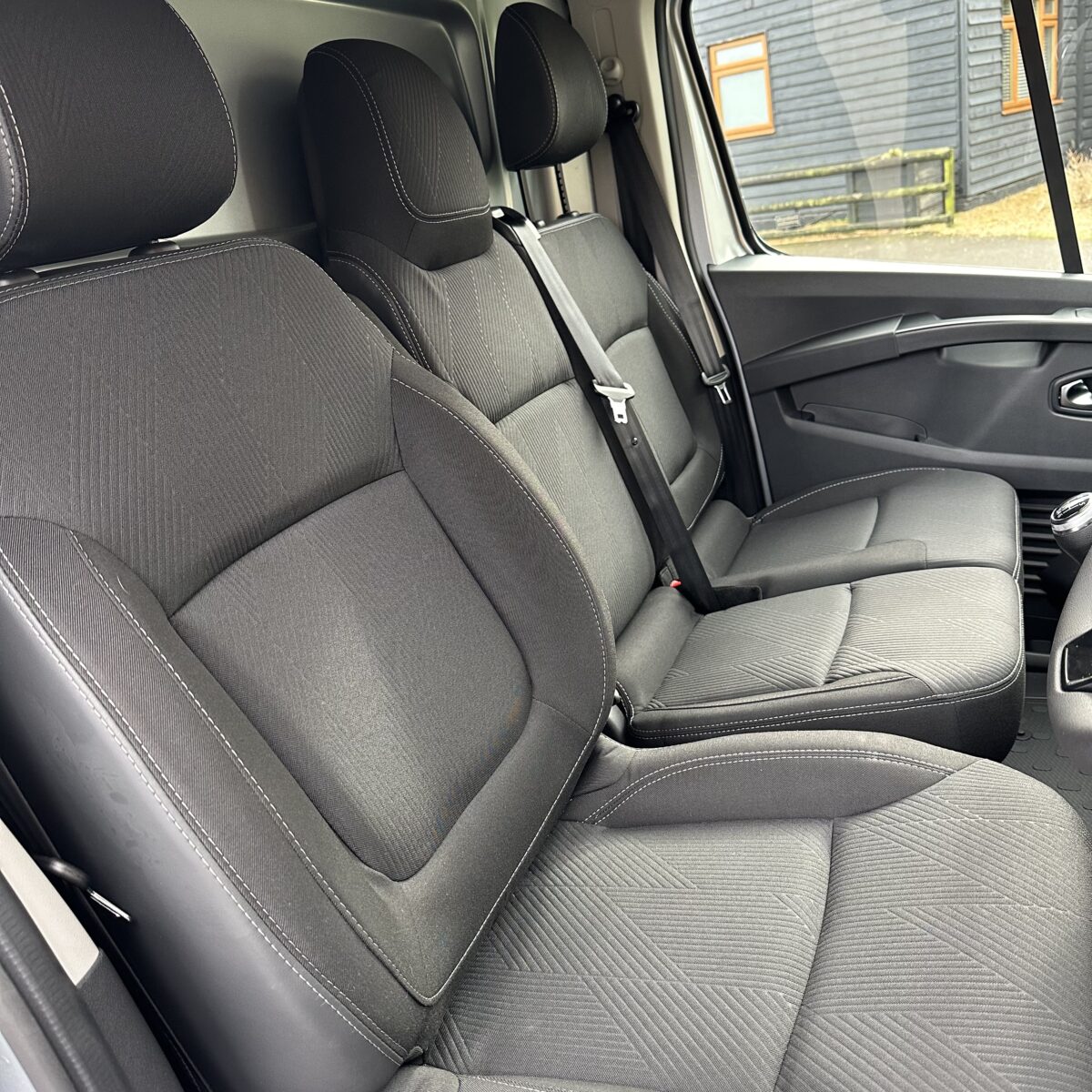 New 73 Reg Renault Trafic (1st Prize) & Renault Kangoo (2nd Prize) - Image 19
