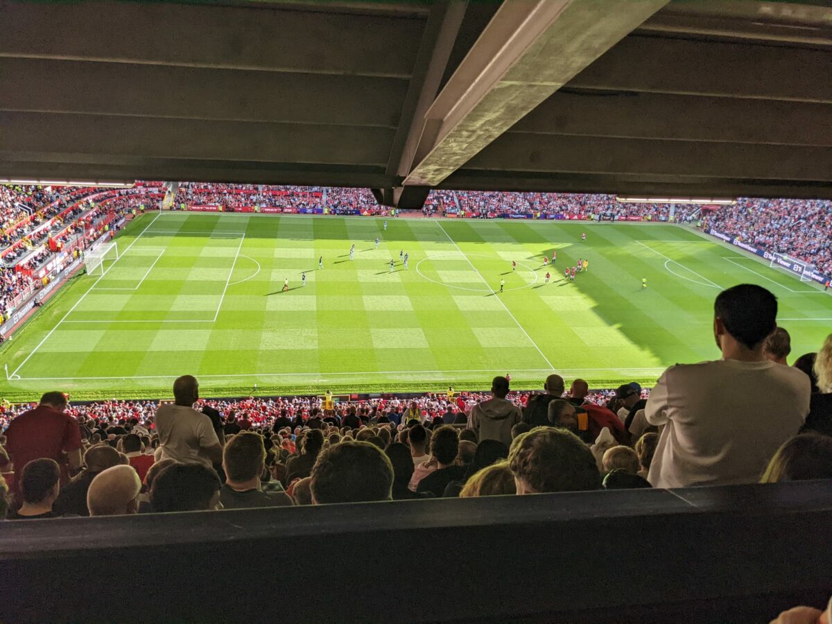 Man Utd v Liverpool - FA Cup Quarter Final - VIP Hospitality - Image 3