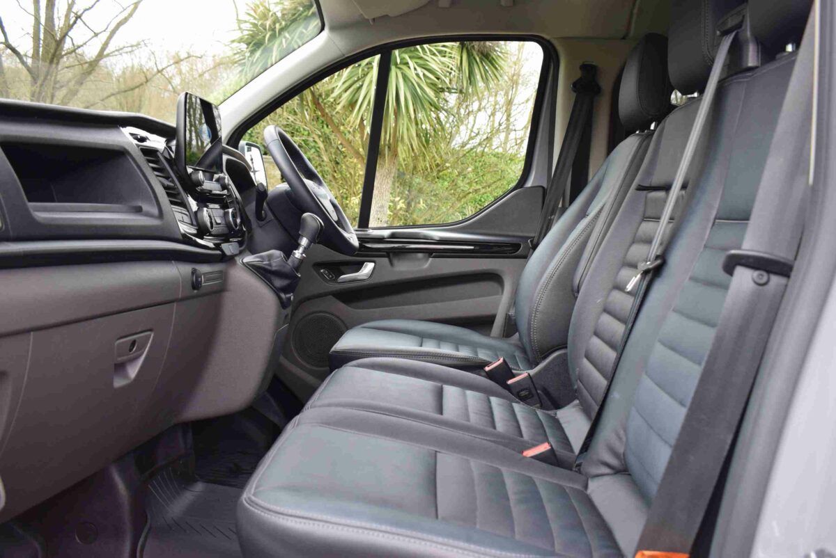 2022 Ford Transit Custom Crew Van + 1000 Instant Wins - Image 9