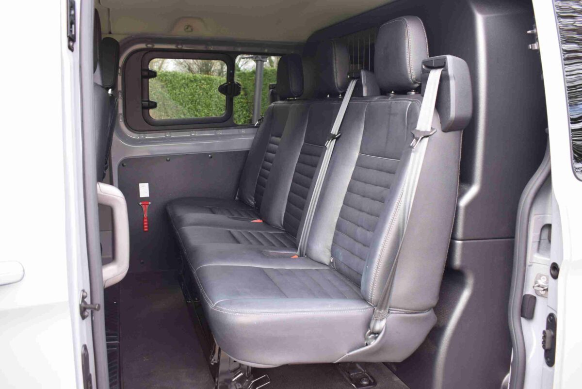 2022 Ford Transit Custom Crew Van + 1000 Instant Wins - Image 10