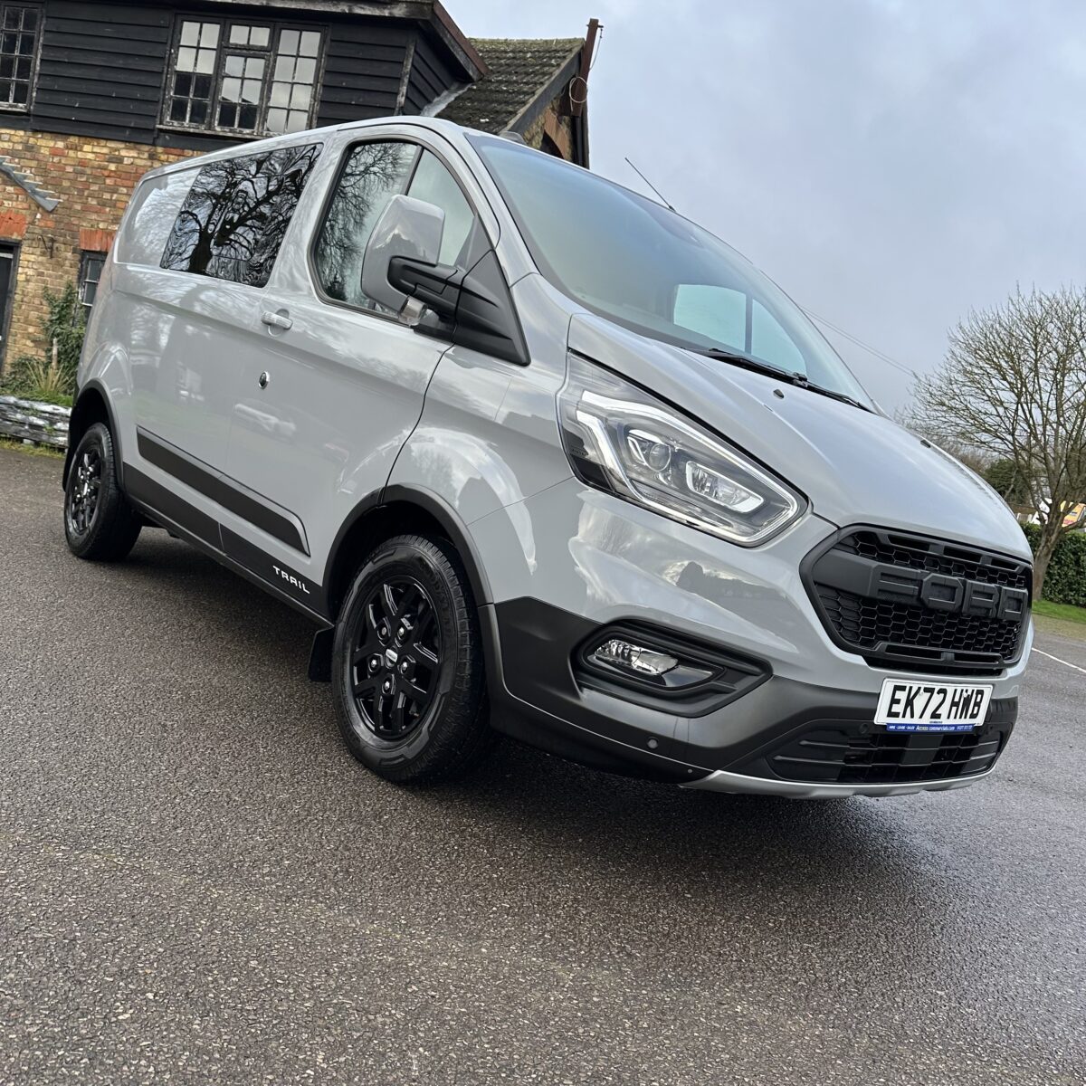 2022 Ford Transit Custom Crew Van + 1000 Instant Wins - Image 3