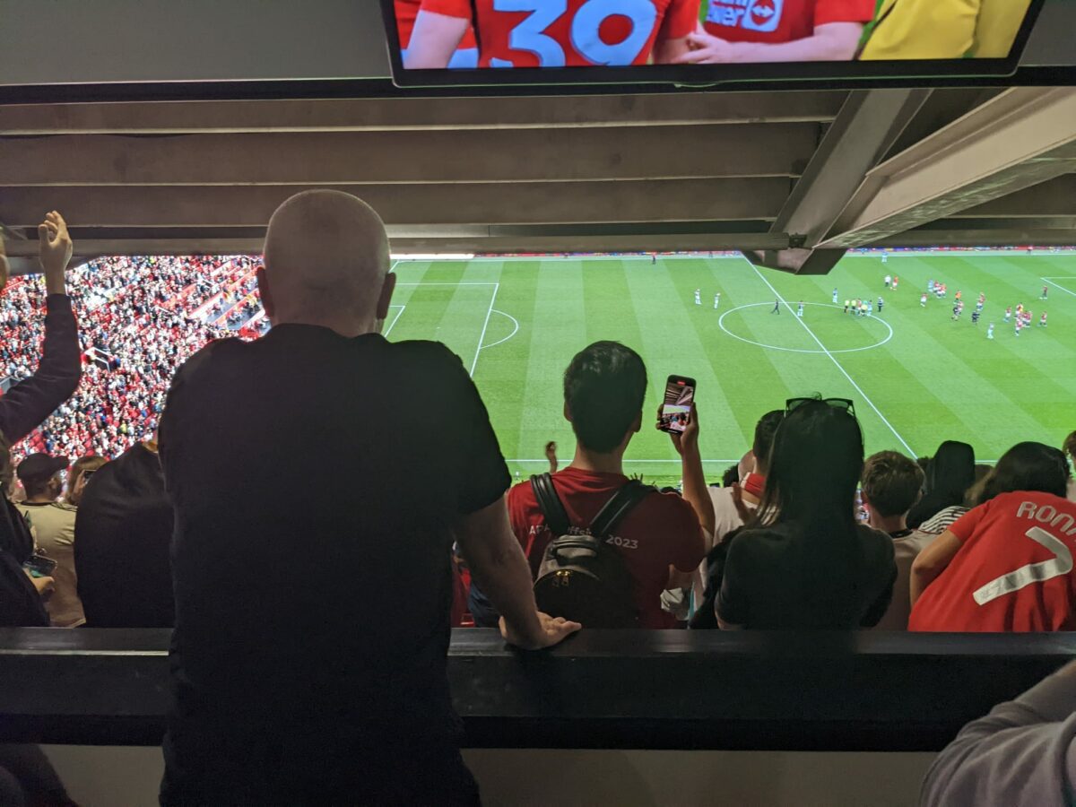 Man Utd v Liverpool - FA Cup Quarter Final - VIP Hospitality - Image 5