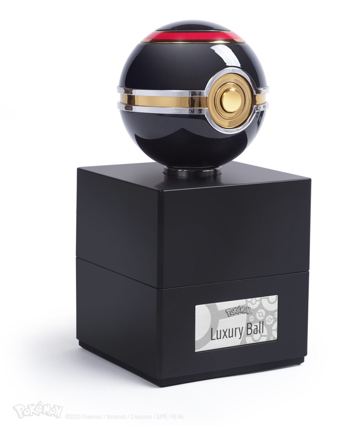 Pokemon Die-Cast Luxury Ball Replica - Image 4