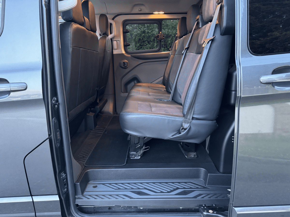 2019 Ford Transit Custom MS-RT Crew Van + 1000 Instant Wins - Image 9