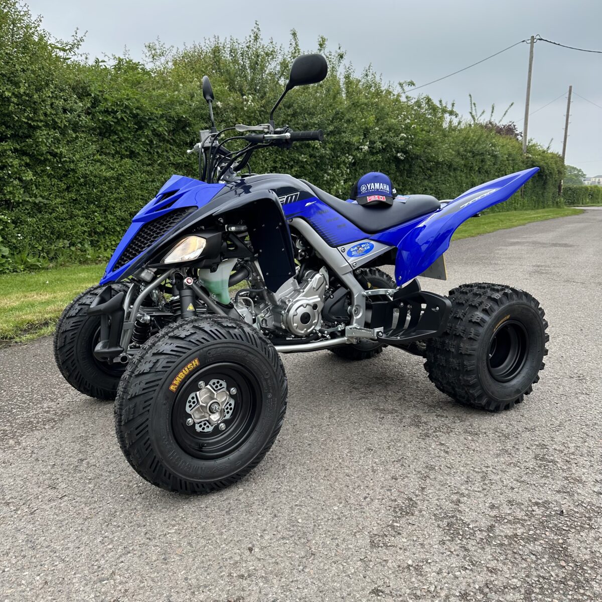 2024 Yamaha Raptor YFM700R Quad Bike - Racing Blue - Image 2