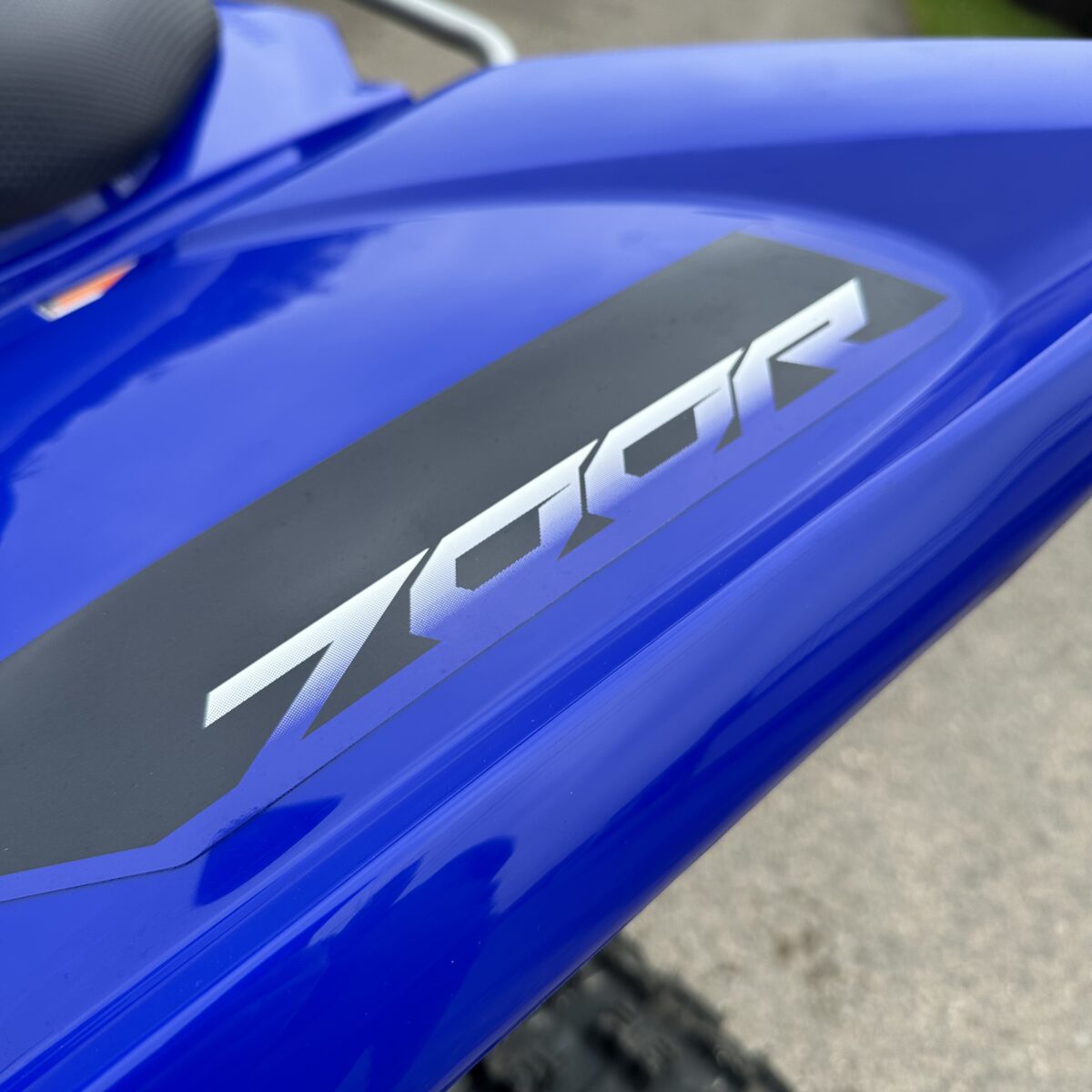 2024 Yamaha Raptor YFM700R Quad Bike - Racing Blue - Image 12
