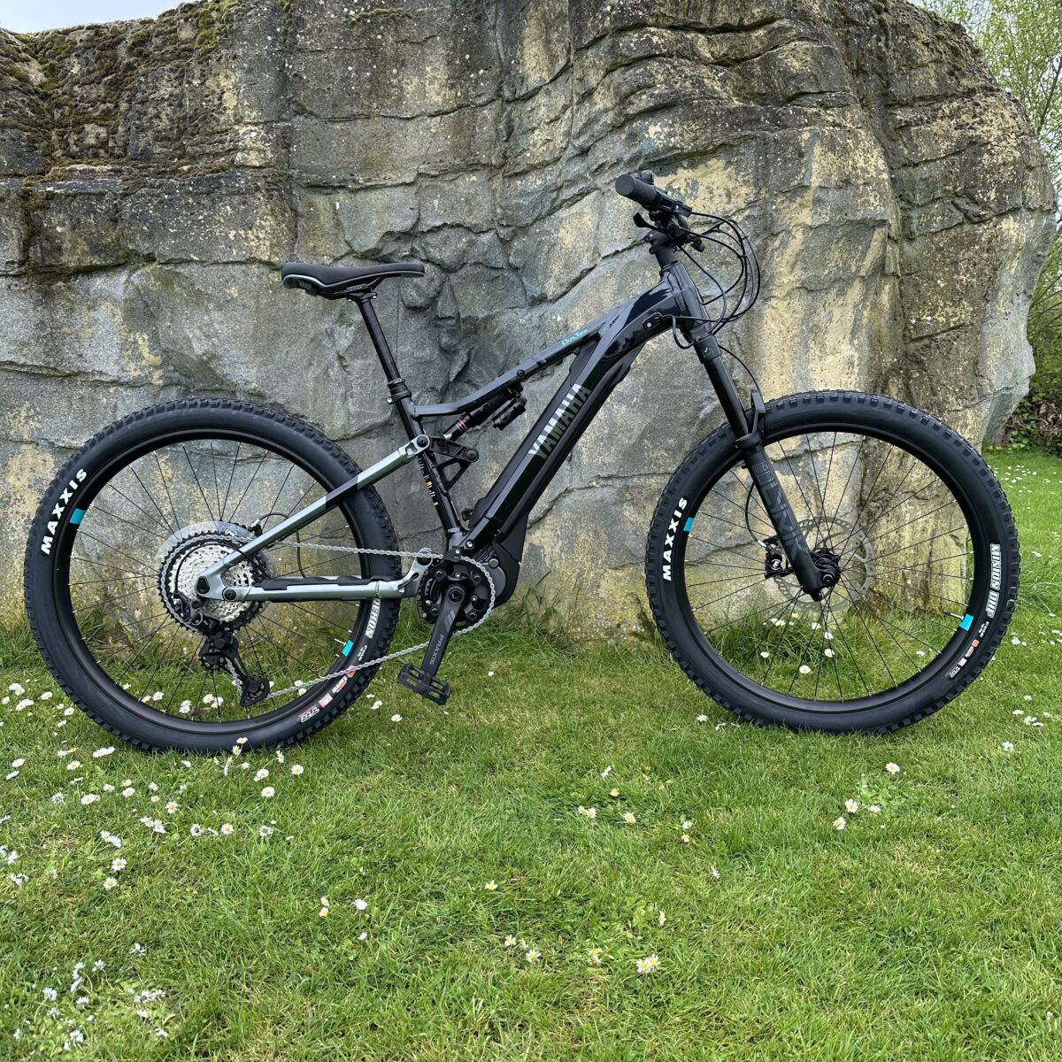 2024 Yamaha YDX-MORO 07 Electric Bike - Image 3