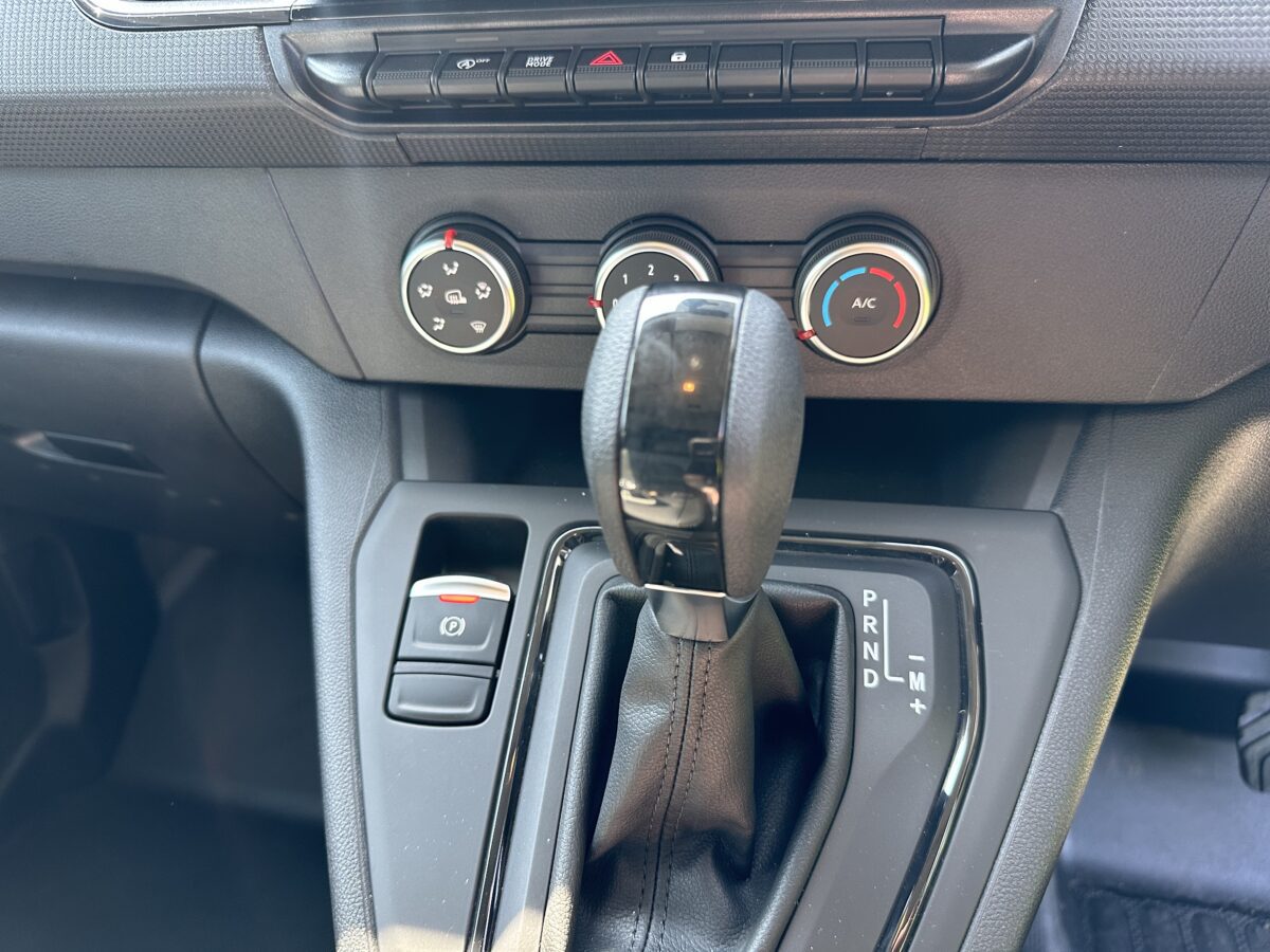 Brand New 2024 Renault Kangoo + 1000 Instant Wins - Image 14