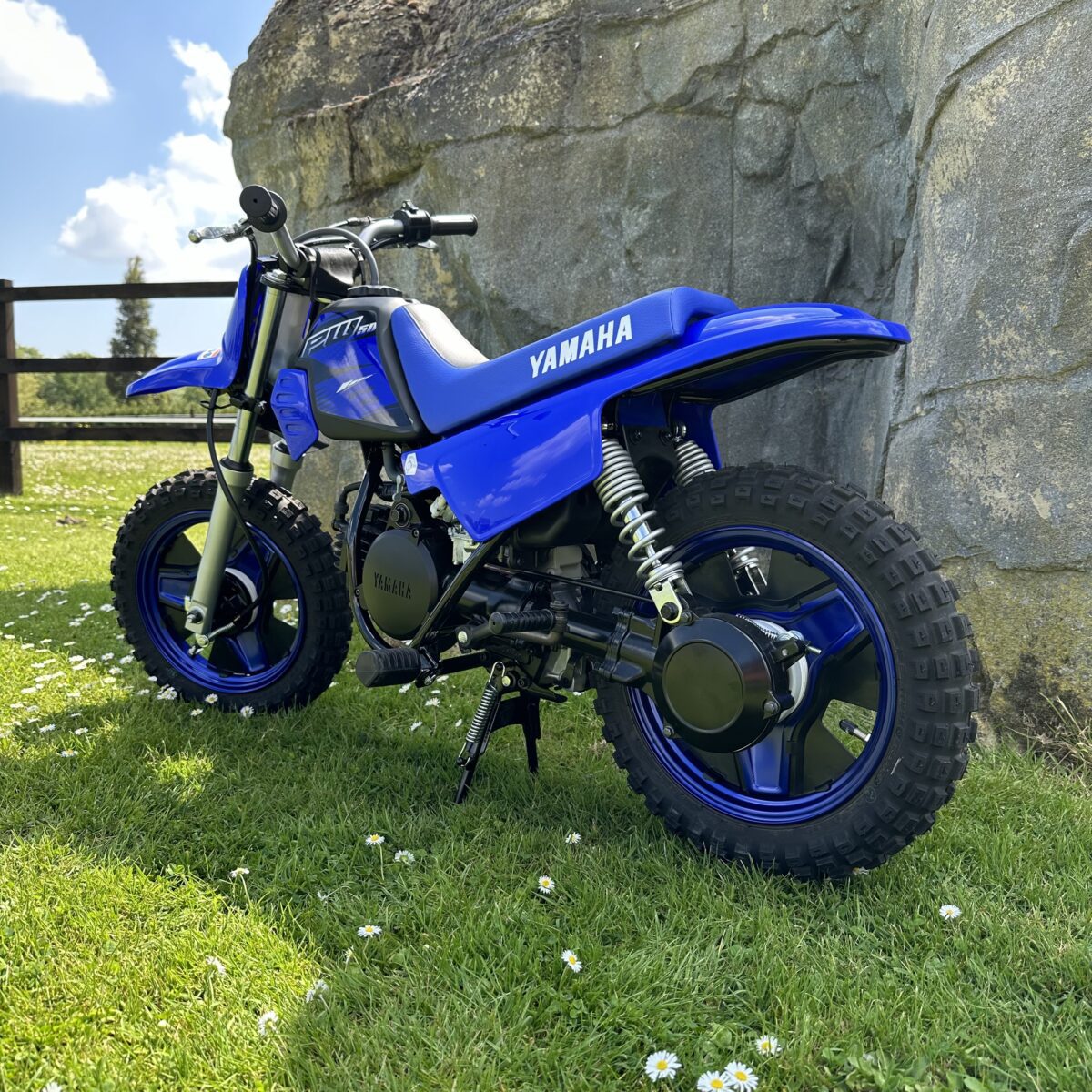 2024 Yamaha PW50 - Racing Blue - Image 4