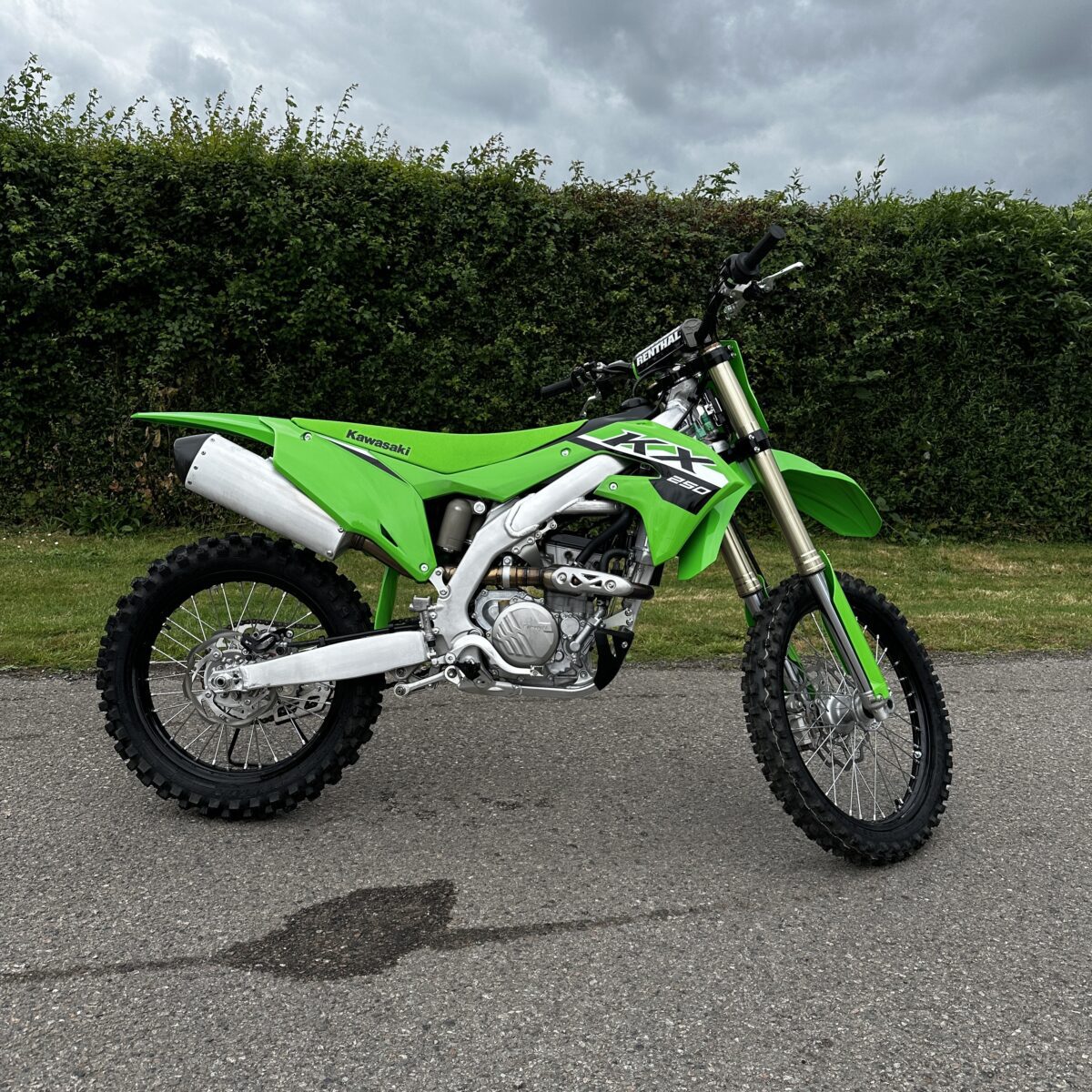 2024 Kawasaki KX250 - Lime Green - Image 2
