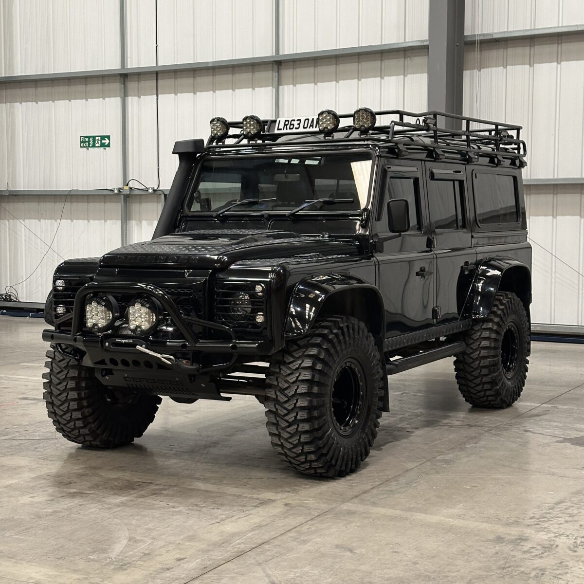 Land Rover Defender 110 2.2 XS TD D/C 4WD - Top Spec - Image 14