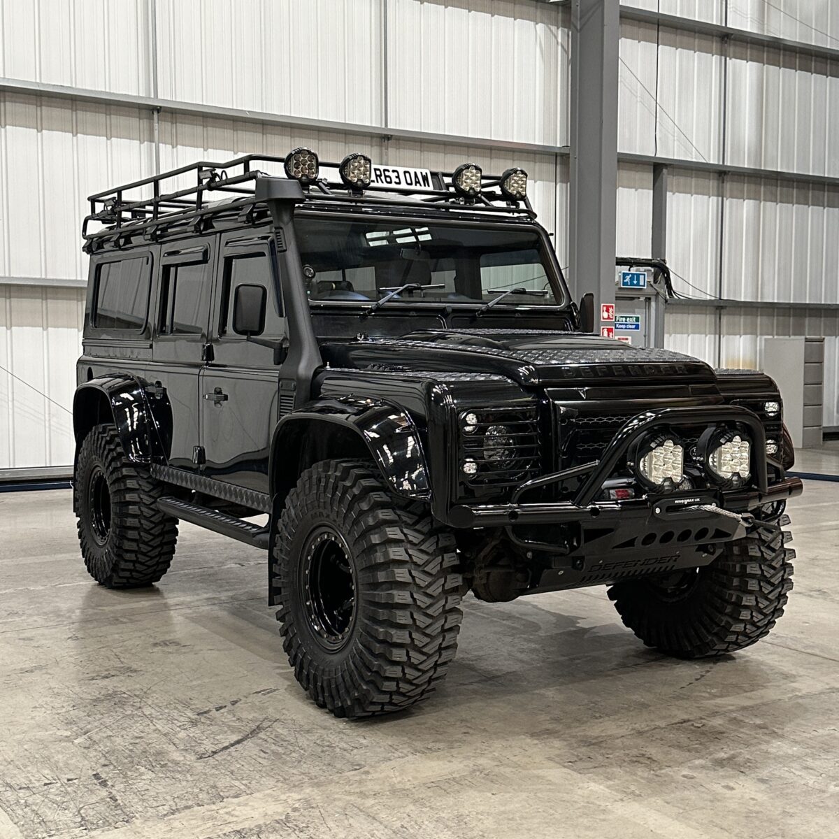 Land Rover Defender 110 2.2 XS TD D/C 4WD - Top Spec - Image 13