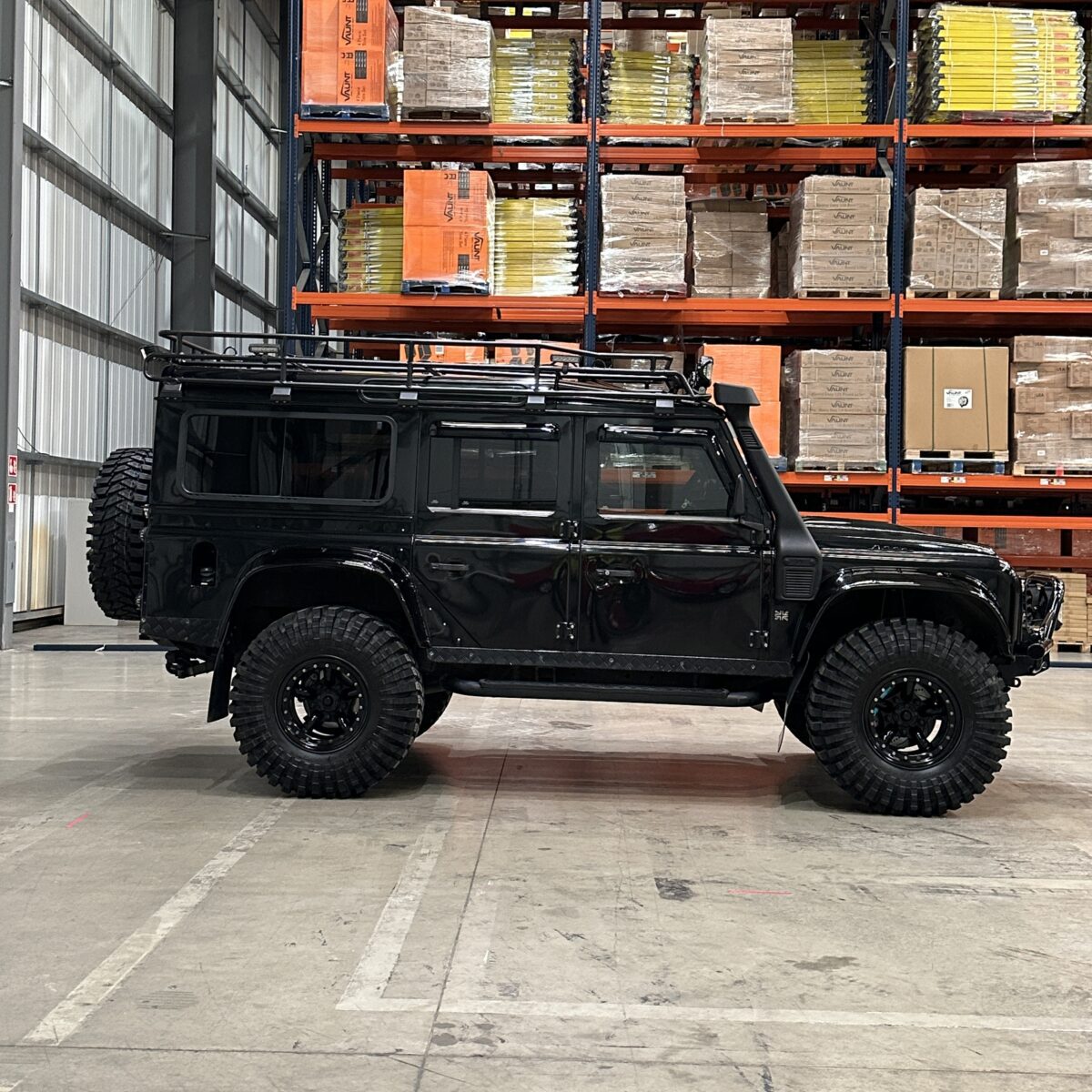 Land Rover Defender 110 2.2 XS TD D/C 4WD - Top Spec - Image 12