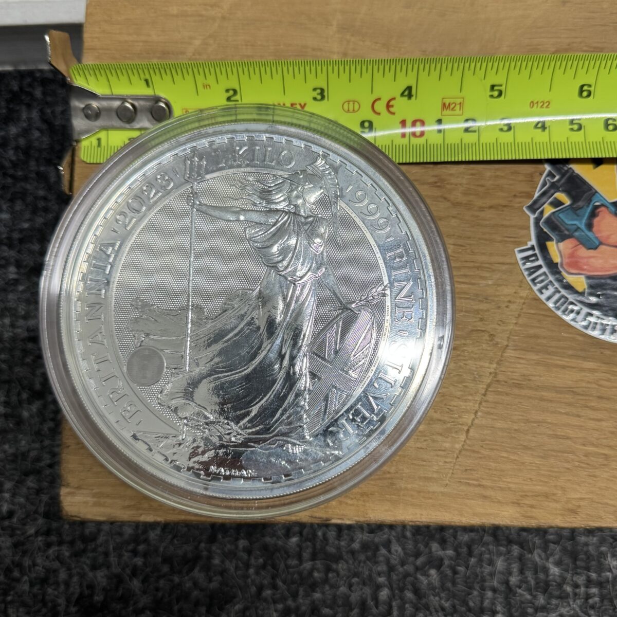 2023 Britannia 1KG Silver Coin #2 - Image 5