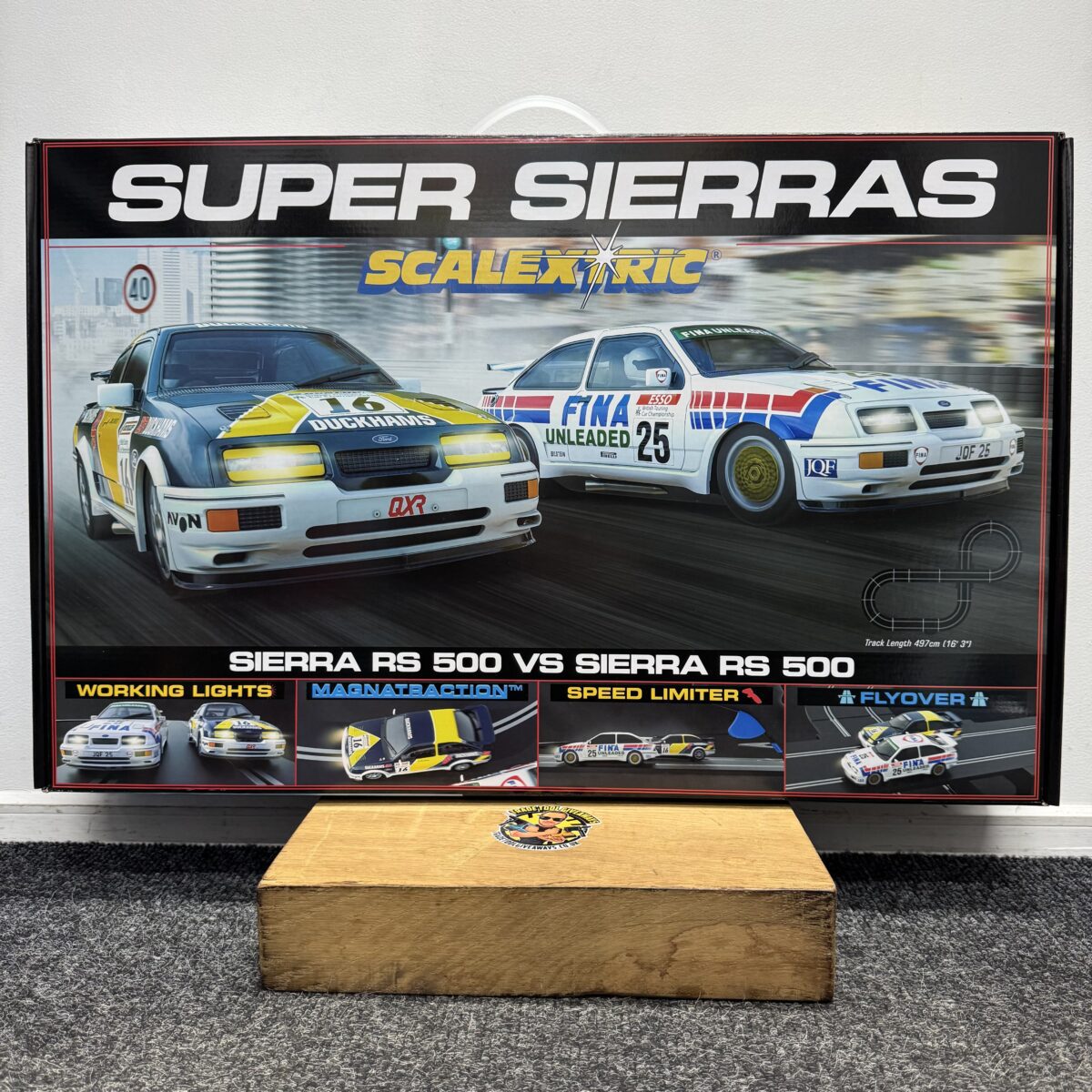 1980s Super Sierras Retro Scalextric Set + 3 Bonus Cars - Image 2
