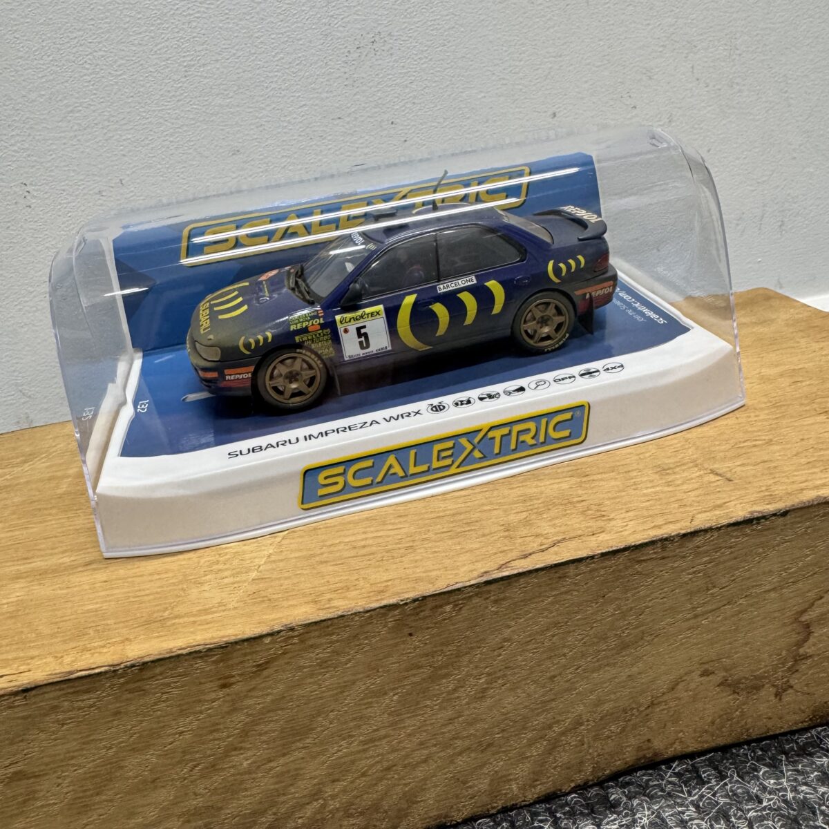1980s Super Sierras Retro Scalextric Set + 3 Bonus Cars - Image 3