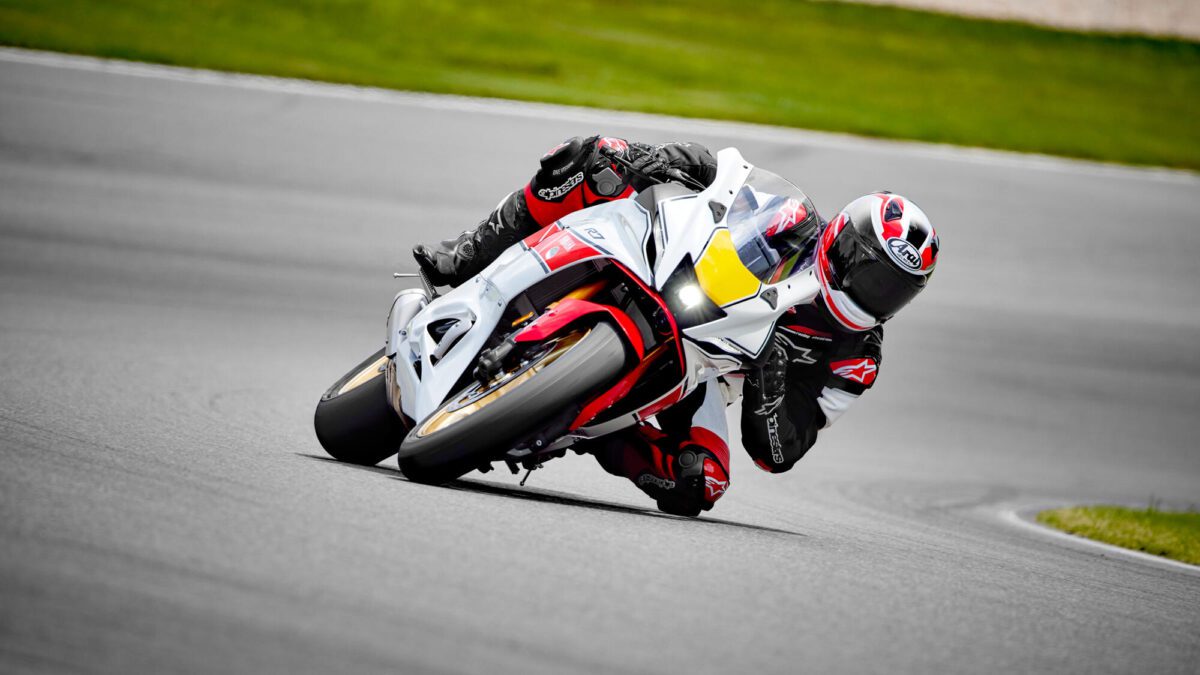 New 2025 Yamaha YZF-R7 World GP 60th Anniversary Edition - Image 3