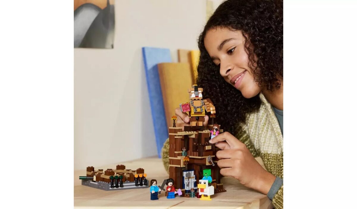 Lego - Minecraft Movie Bundle - Image 3