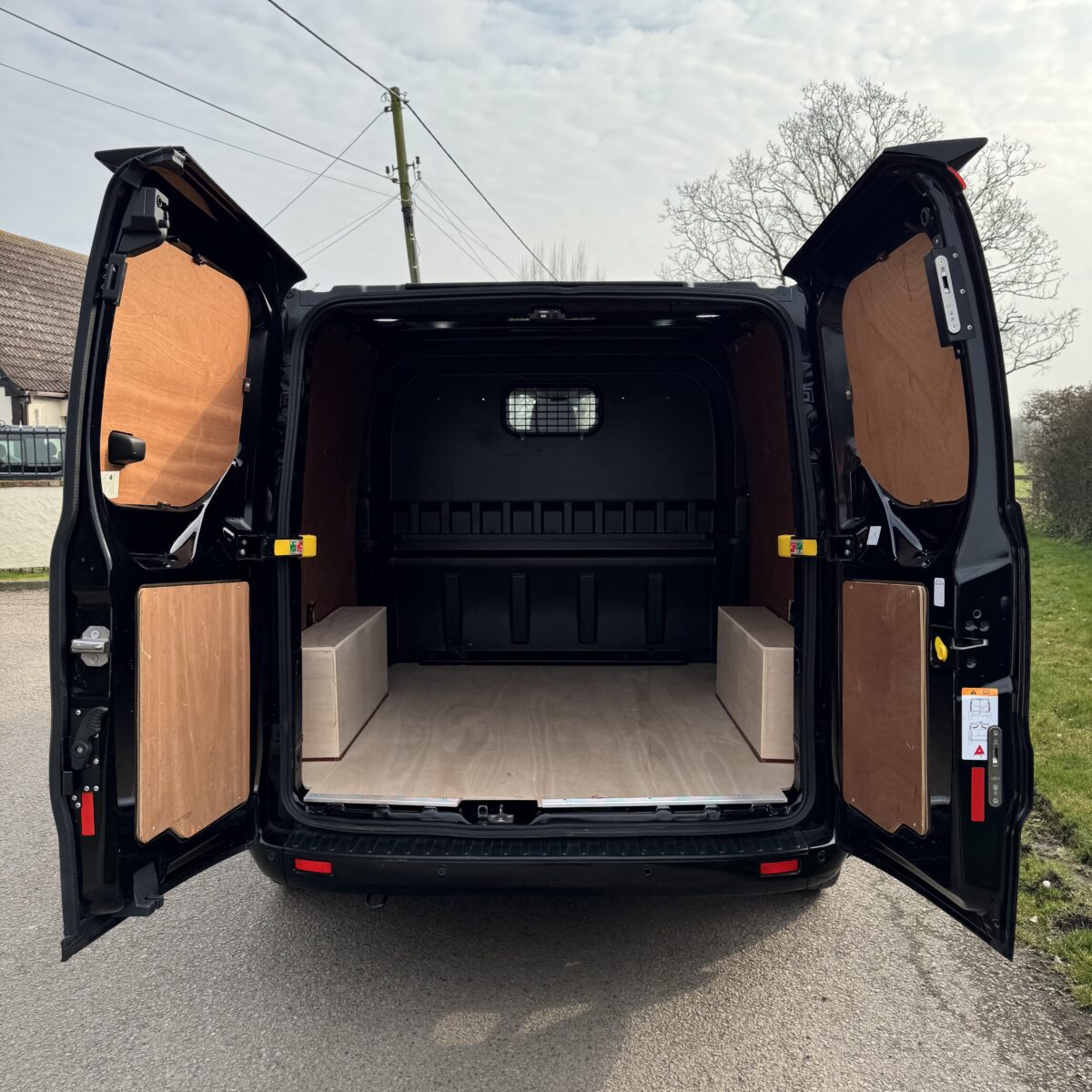 2022 Ford Transit Custom Crew Van + Instant Wins - Image 6